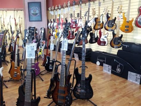 Guitar center san ysidro. Things To Know About Guitar center san ysidro. 